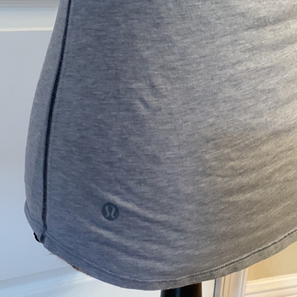 Heather Blue Lululemon T-shirt tank small 4? - Picture 5 of 11